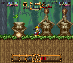 Mickey evita objetos que podem esmagá-lo — SNES