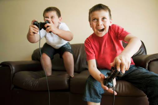 kids playing video game